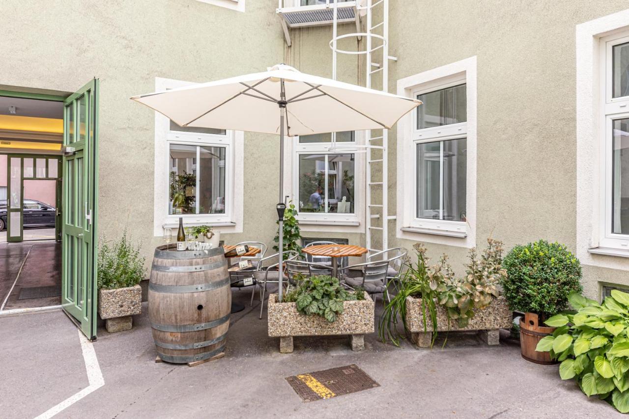 Hotel-Pension Fuenfhaus Vienna Esterno foto